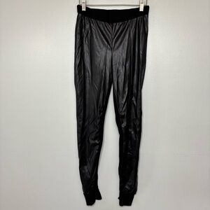 Victoria’s Secret Black Faux Leather Ribbed Pull On Leggings Size M